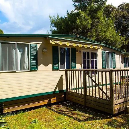 Mobilehomes Camping Stoja 10854 別荘 *