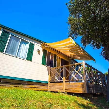 別荘 Mobilehomes Camping Stoja 10854 プーラ